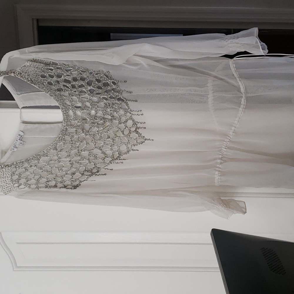 Beautiful and Classy Swimsuit Cover Up